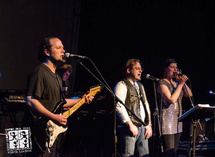 The Dark Side of the Moon - Pink Floyd Tribute Band - április 28.