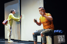 Bucharest calling - Yorick Stúdió - április 29.