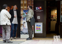 Mă tot duc (Szüntelenül megyek) - Teatrul Foarte Mic - április 29.