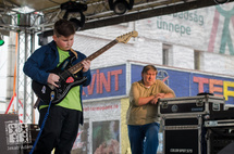 Lupinger Attila Edward 11 éves rockgitáros műsora - május 2.