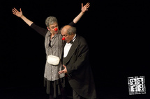 Mă tot duc (Szüntelenül megyek) - Teatrul Foarte Mic - április 29.