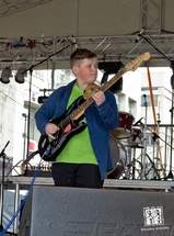Lupinger Attila Edward 11 éves rockgitáros műsora - május 2.
