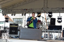 Lupinger Attila Edward 11 éves rockgitáros műsora - május 2.