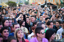 Live - Connect-R - május 3.